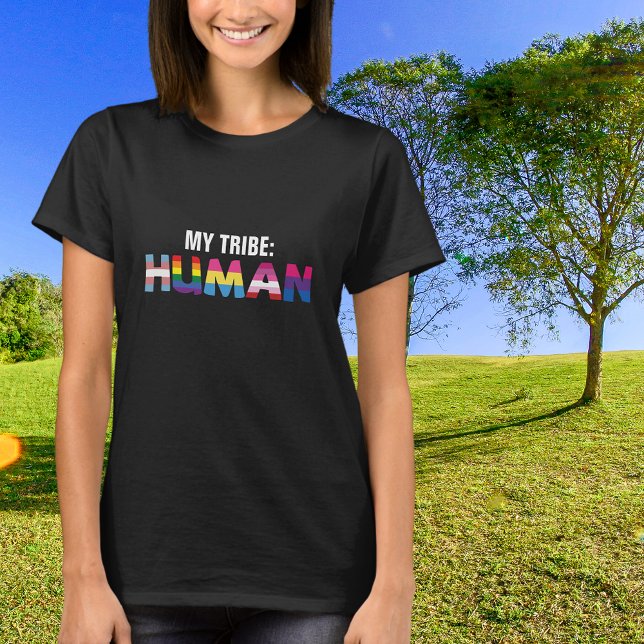 Camiseta Mi tribu es humana inclusiva (Subido por el creador)