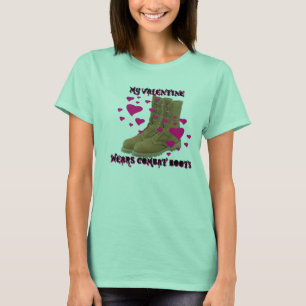 Camiseta mi valentine lleva botas de combate