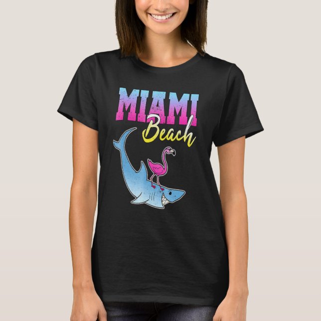 Camiseta Miami Beach Shark Flamingo Funny Florida Surfer Te (Anverso)