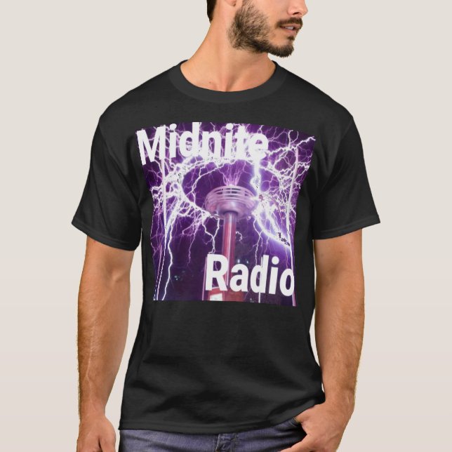 Camiseta Midnite Radio Underground Internet Station (Anverso)
