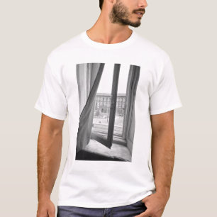 Camiseta Milán Italia, vista desde la ventana del Teatro La