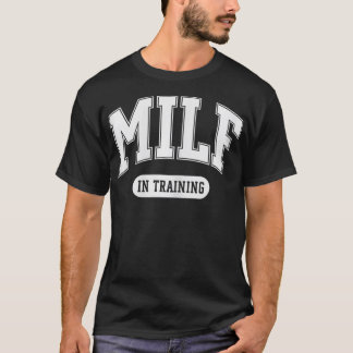 CAMISETA MILF EN FORMACIÓN