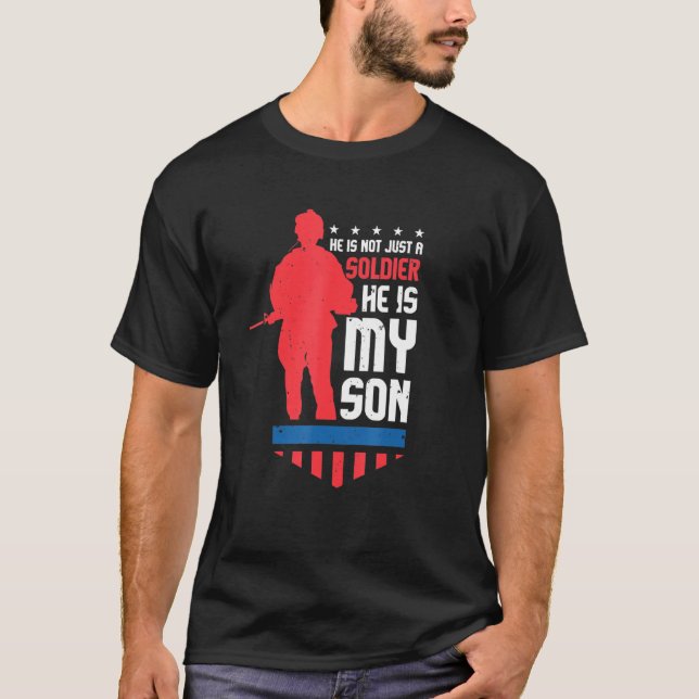 Camiseta Militar Si No Es Solo Un Soldado, Es Mi Hijo (Anverso)