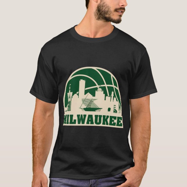Camiseta Milwaukee Basketball Milwaukee Cityscape (Anverso)