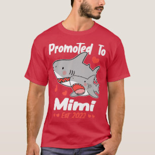 Camiseta Mimi Gift Promoted To Mimi EST 2022 Cute Shark