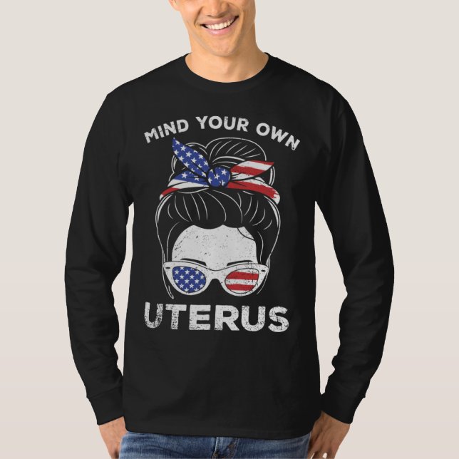 Camiseta Mind Own Uterus USA Flag Empowered Women Feminist  (Anverso)
