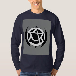 Camiseta Minimal Anarchy Symbol – Black & White Circle-A Lo