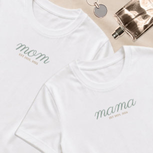Camiseta Minimal Guión Sage y Madre Establecida en Oro