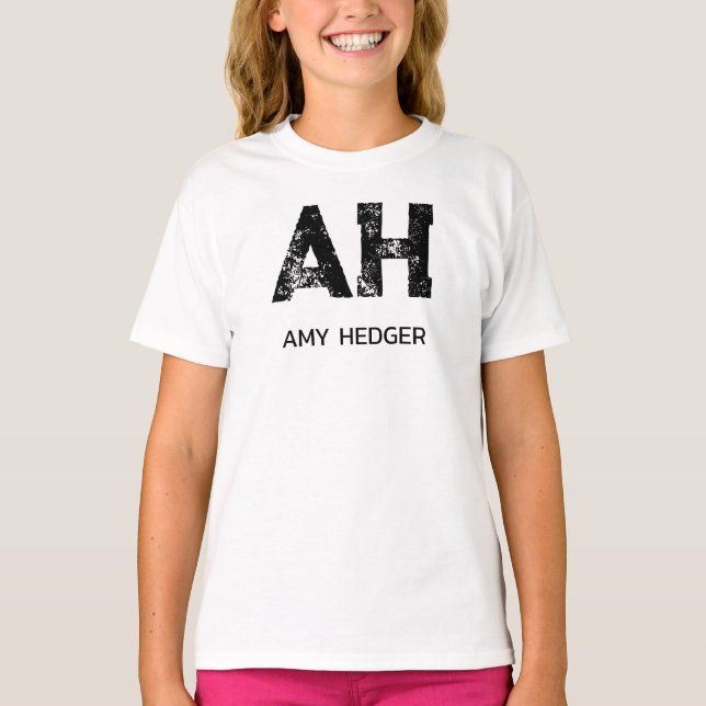 CAMISETA MINIMALIST BLACK TWO LETTER MONOGRAM NAME WHITE (Anverso)
