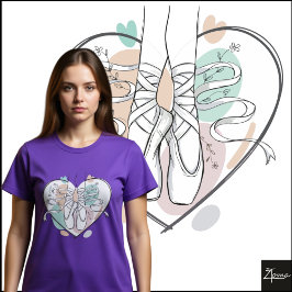 Camiseta Minimalist Pointe Shoes Pastel Heart Sketch