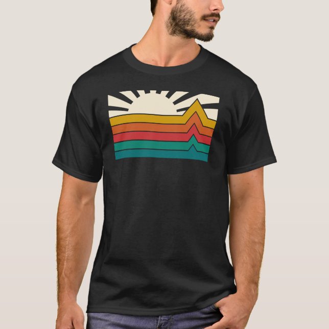 Camiseta Minimalist sunrise and waves (Anverso)