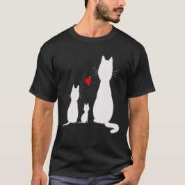 Camiseta Minimalist White Cat Family with Red Heart Art T-S
