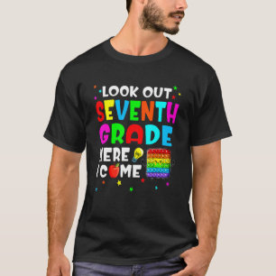 Camiseta Mira El Séptimo Grado Aquí Llego El Primer Día Del