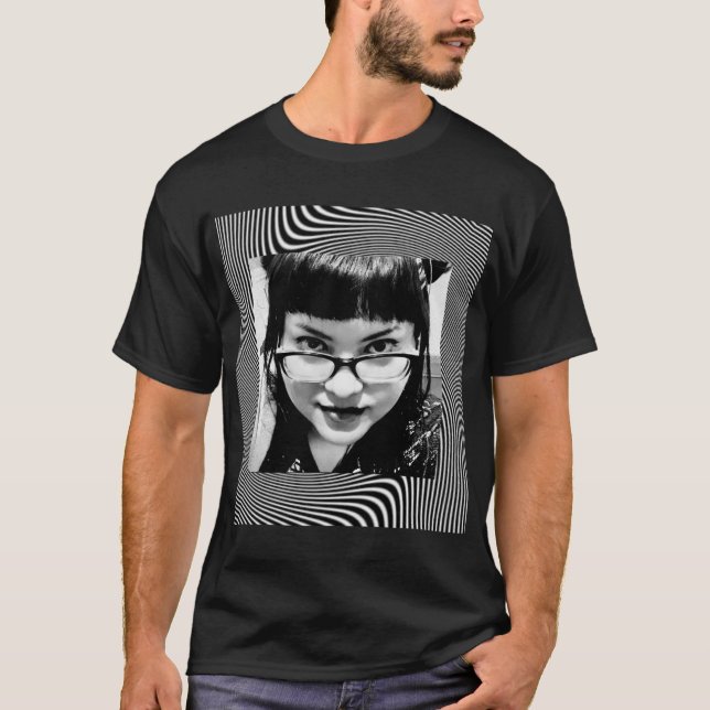 Camiseta Mirada penetrante monocromática (Anverso)