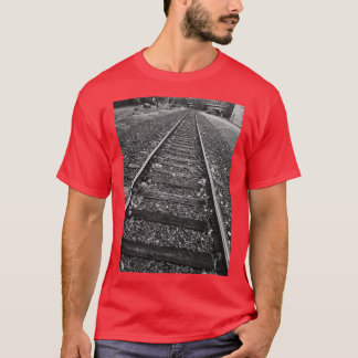 Camiseta Mirando hacia abajo las pistas