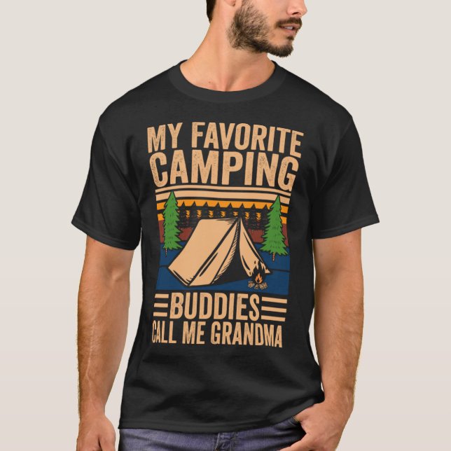 Camiseta Mis compañeros favoritos de camping me llaman "Abu (Anverso)