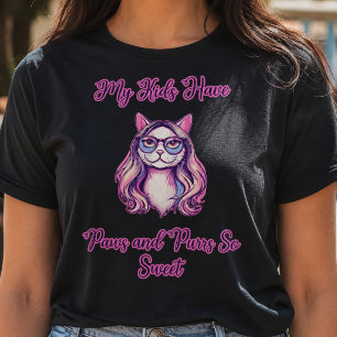 Camiseta Mis hijos tienen patas y ronroneos Amante de gatos
