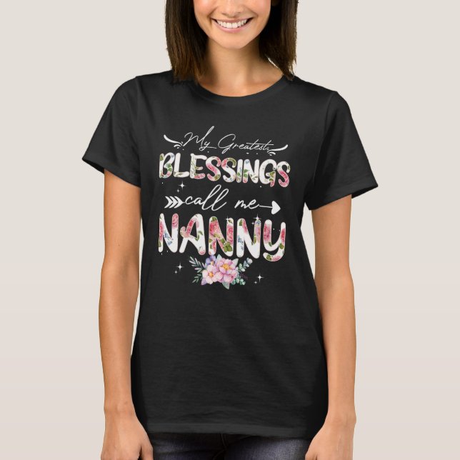 Camiseta Mis Mejores Bendiciones Me Llaman Nieta Floral (Anverso)
