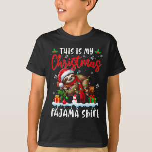 Camiseta Mis Navidades Pajama Santa Sloth Animals Noche Luz