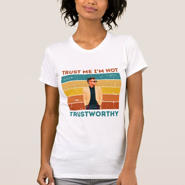 Camiseta Mischief in Style - Trust Me Tee for Women (Anverso)
