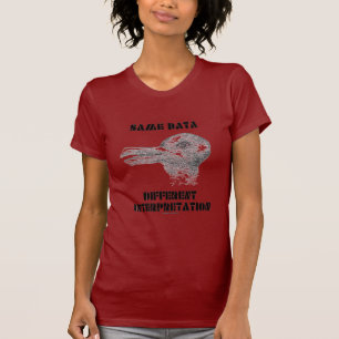Camiseta Misma diversa interpretación de los datos (conejo