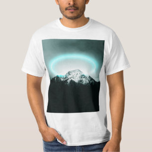 Camiseta Misteriosa luz de neón azul de montaña nevada