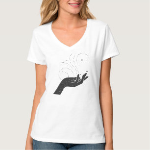 Camiseta mística de mano