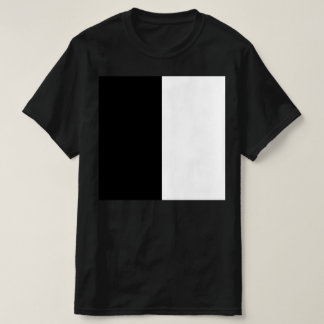 Camiseta mitad blanco mitad negro, mitad negro mitad blanco