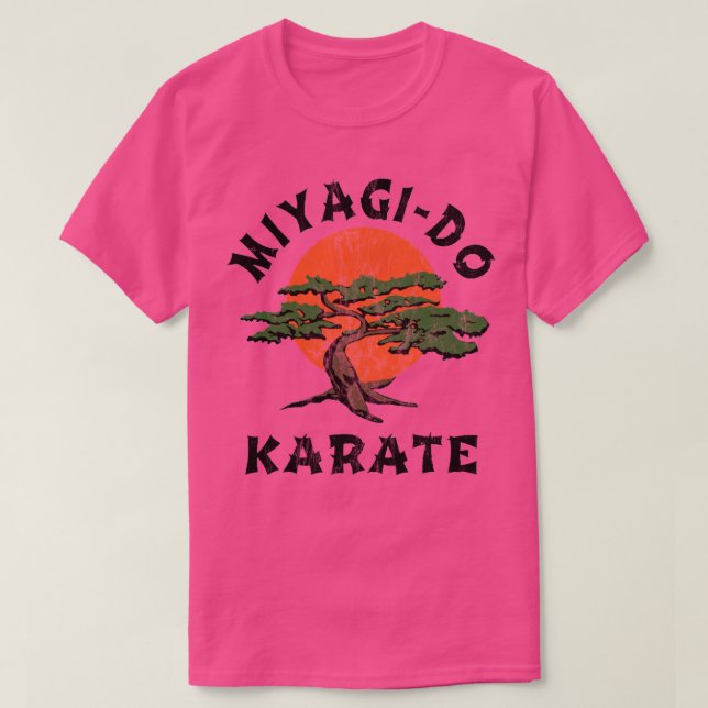 Camiseta Miyagi Do Karate angustiado (Diseño del anverso)