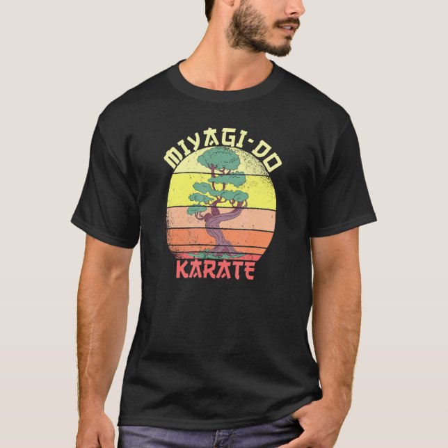Camiseta Miyagi Do Karate Bonsai Retro Vintage (Anverso)