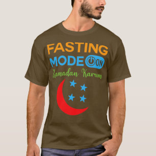 Camiseta Moda de ayuno de Ramadán en Feliz Ramadán Musulman