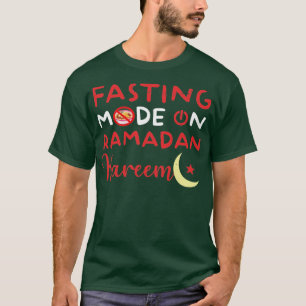 Camiseta Moda de ayuno de Ramadán en Feliz Ramadán Musulman