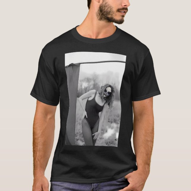 Camiseta Modelo (Anverso)