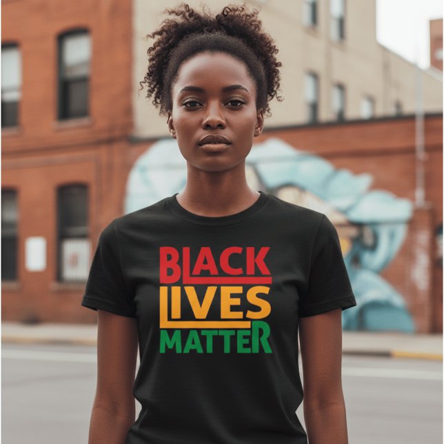 Camiseta Modern BLM Black History Pride Apparel (Subido por el creador)
