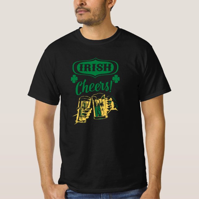 Camiseta Modern St Patrick's Day Cheers (Anverso)