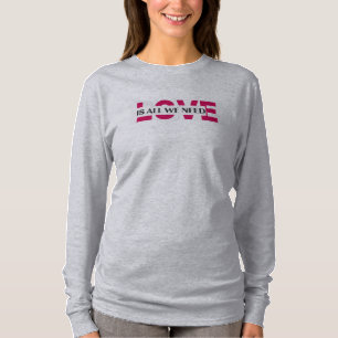 Camiseta moderna 'LOVE' - Arte gráfico ilustrado