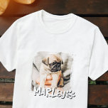 Camiseta Moderna y lúdica foto de Mascota de Personalizado<br><div class="desc">Este diseño sencillo y clásico está compuesto por tipografía de la síspera y añada una foto personalizado de su mascota.</div>