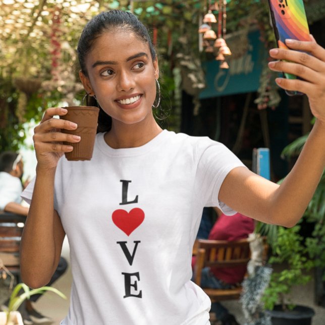 Camiseta Moderno AMOR Corazón Motif Elegante (Subido por el creador)