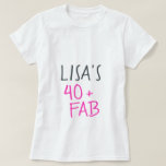 Camiseta Moderno y elegante Neon Pink 40 Fabuloso cumpleaño<br><div class="desc">Camiseta de 50 años moderna y elegante, casual, con el texto cuarenta y fabuloso en el neón rosa elegante guión. Simplemente agrega tu nombre a esta camiseta de celebración de 40 años. Perfecto regalo de cumpleaños para un niño de 40 años moderno, elegante y con estilo. Diseñado exclusivamente para usted...</div>