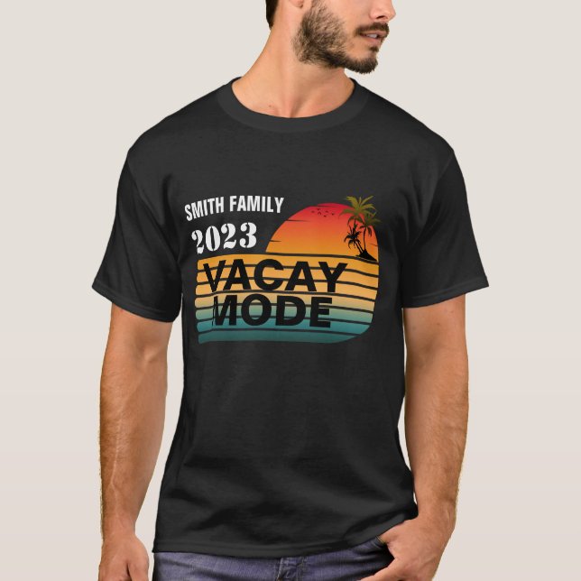 CAMISETA MODO DE VACACIONES DE LA FAMILIA PERSONALIZADO DE  (Anverso)