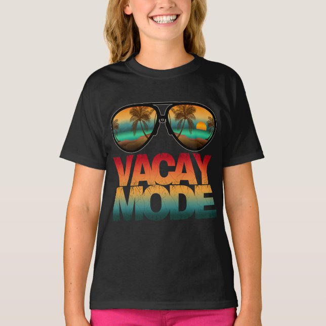 Camiseta Modo Vacaciones (Anverso)