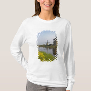 Camiseta Molinos de viento a lo largo del canal en Kinderdi