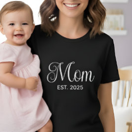 Camiseta Mom Established New Mom Gift