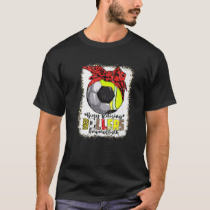 Camiseta Mom Of Both Soccer Tennis Busy Raising Ballers Mom