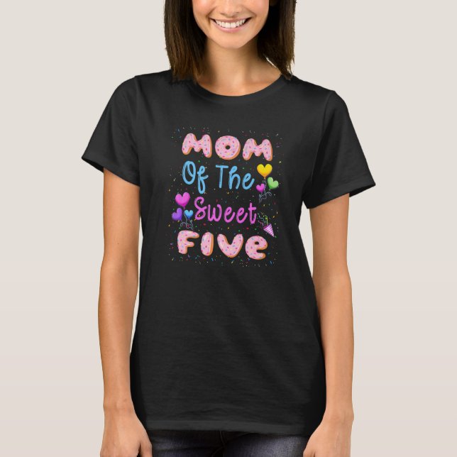 Camiseta Mom Of The Sweet Five 5th Donut Birthday Party The (Anverso)