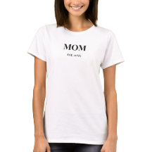 MOM Script est. 20XX Texto Negro Negrita Blanco