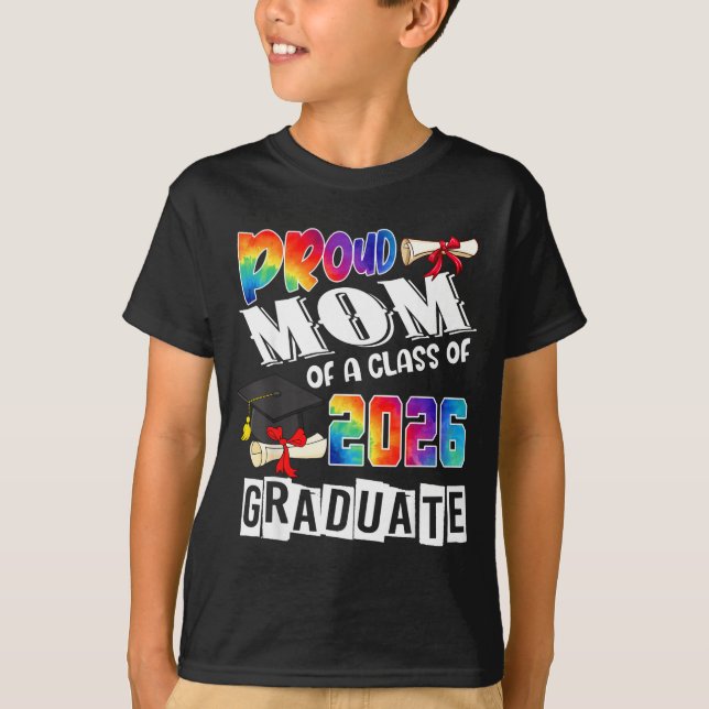 Camiseta Mom Senior 26 Proud Mom Of A Cl Of 2026 Graduate  (Anverso)