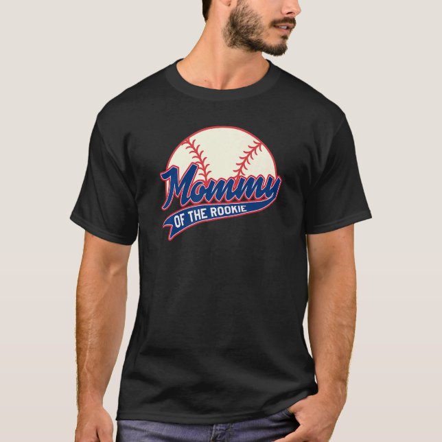 Camiseta Momia del cumpleaños novato, tema de béisbol P (Anverso)