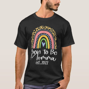 Camiseta Momma Est 2022: El divertido leopardo arcoiris Mo