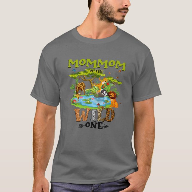 Camiseta Mommom Of The Wild One Zoo Birthday Woodland Anima (Anverso)